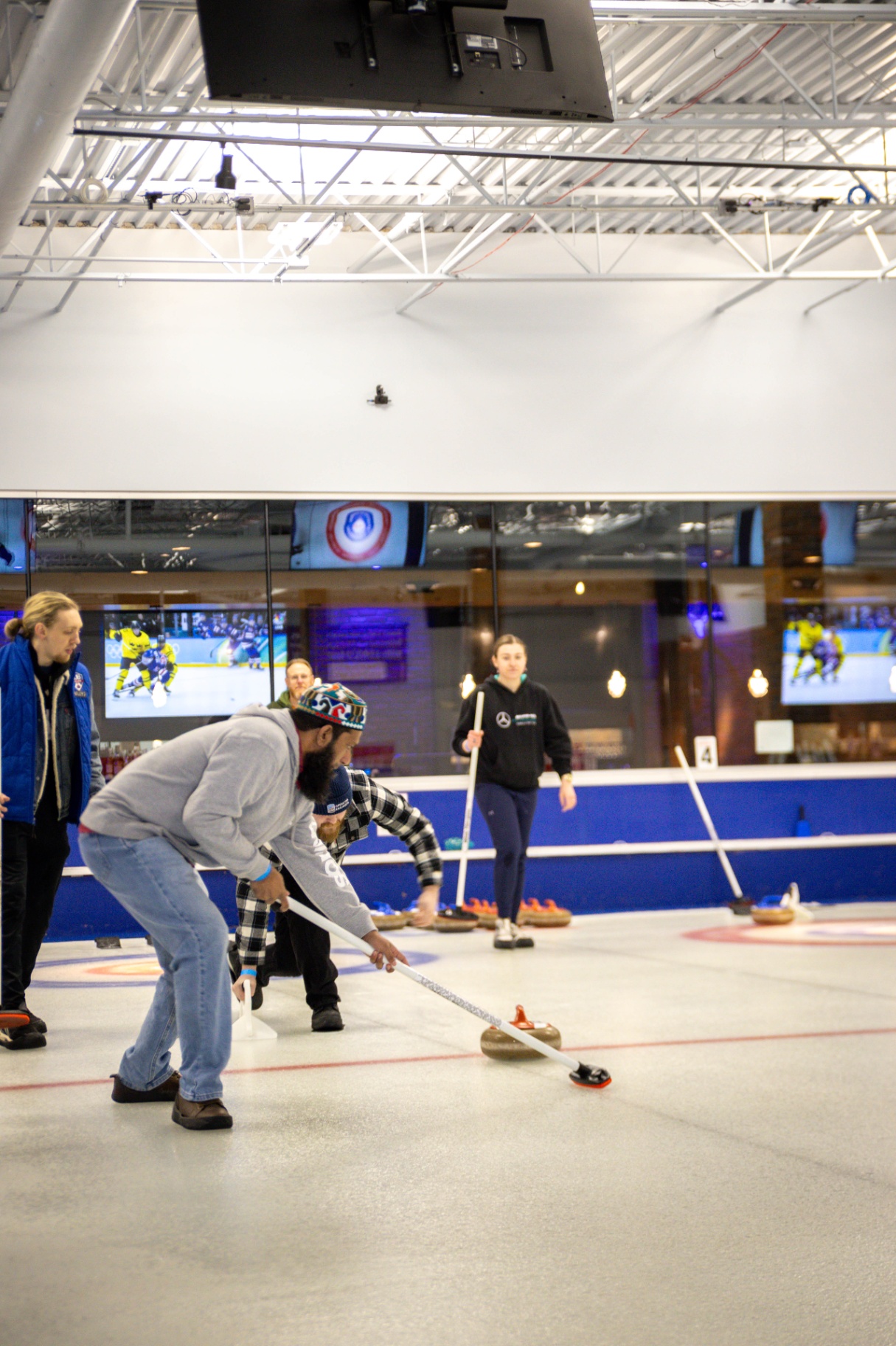 Curling & Ice