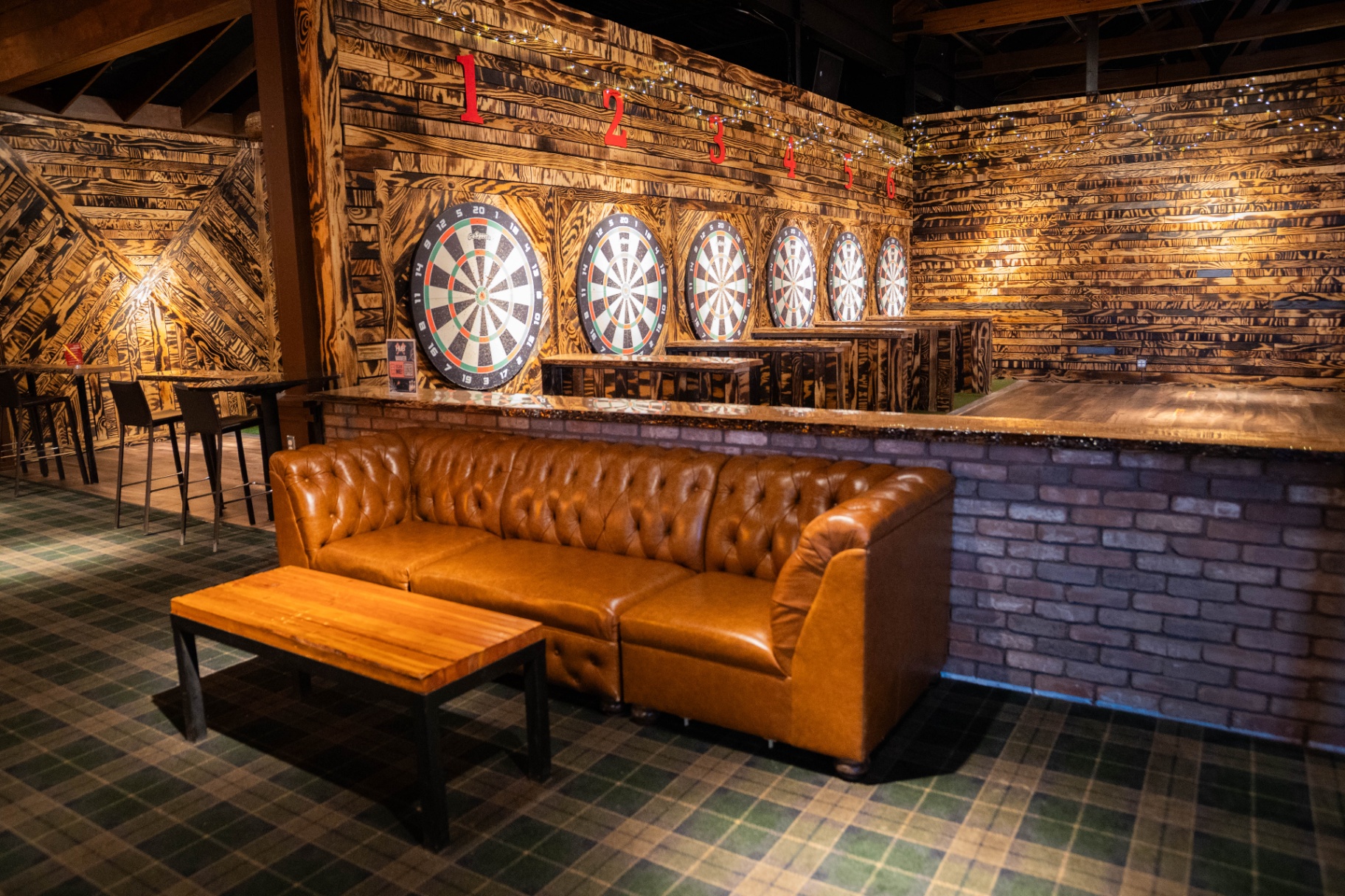 Dart Lounge